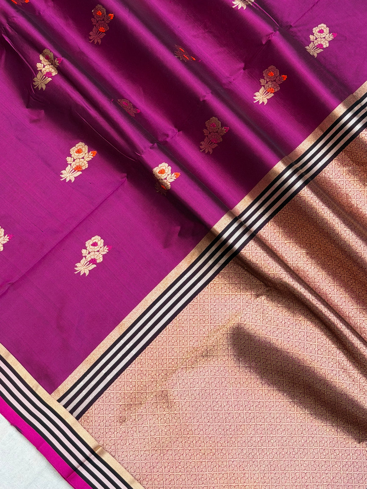 Pure Katan Silk Banarasi Handloom Saree - All over Kadua Buta