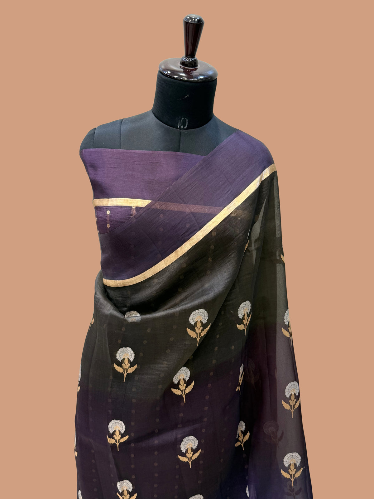 Pure Kora Silk Handloom Banarasi Saree - All Over Kadua Buta