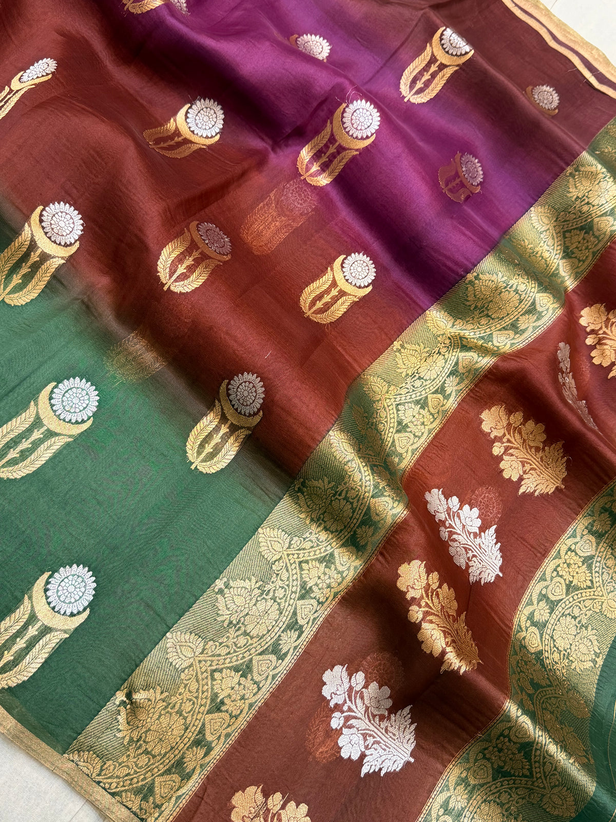 Pure Kora Silk Handloom Banarasi Saree - All Over Kadua Buta