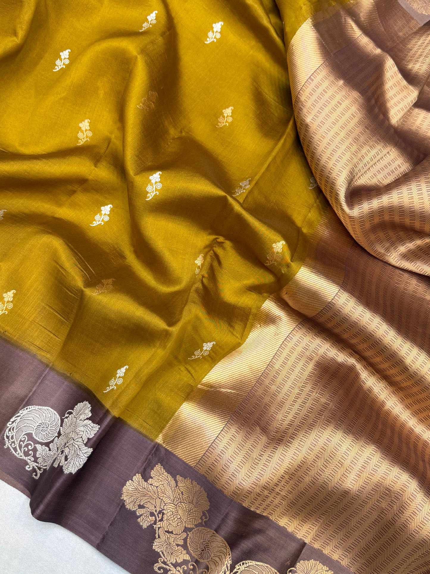 Pure Mango Silk Banarasi Handloom Saree