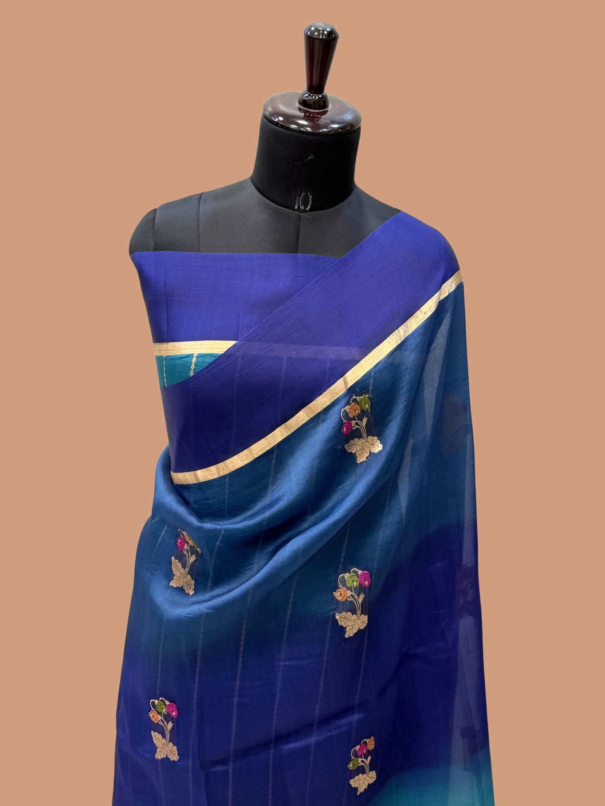 Pure Kora Silk Handloom Banarasi Saree - All Over Kadua Buta