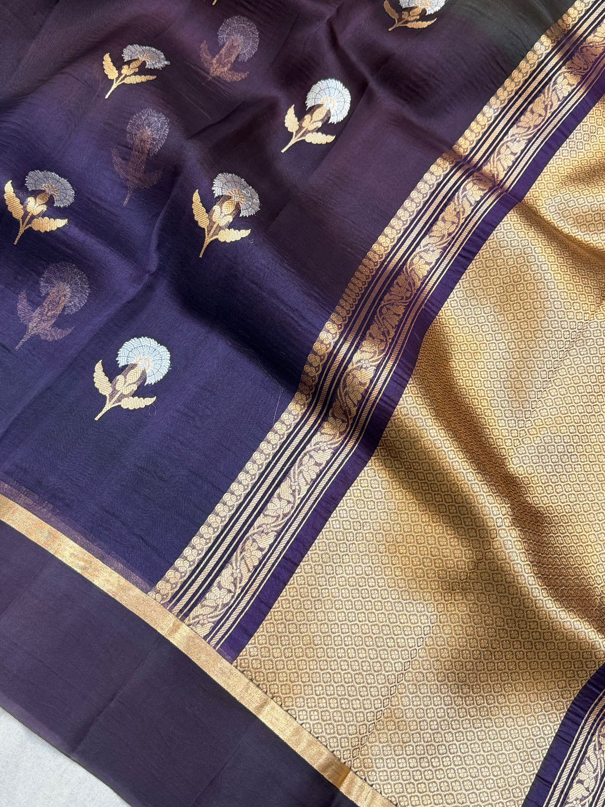 Pure Kora Silk Handloom Banarasi Saree - All Over Kadua Buta