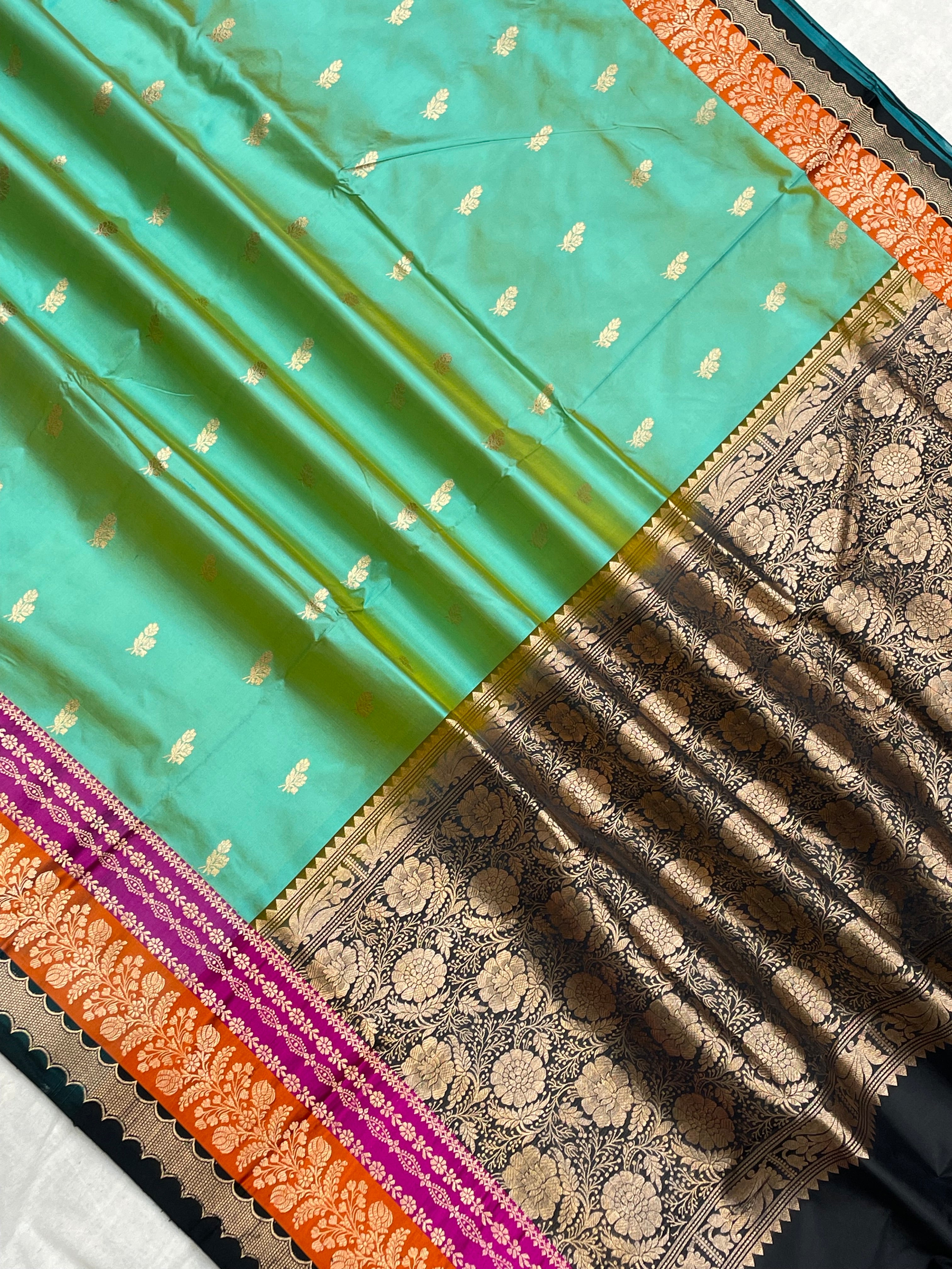 Pure Katan Silk Banarasi Handloom Saree - All over Kadua Buti