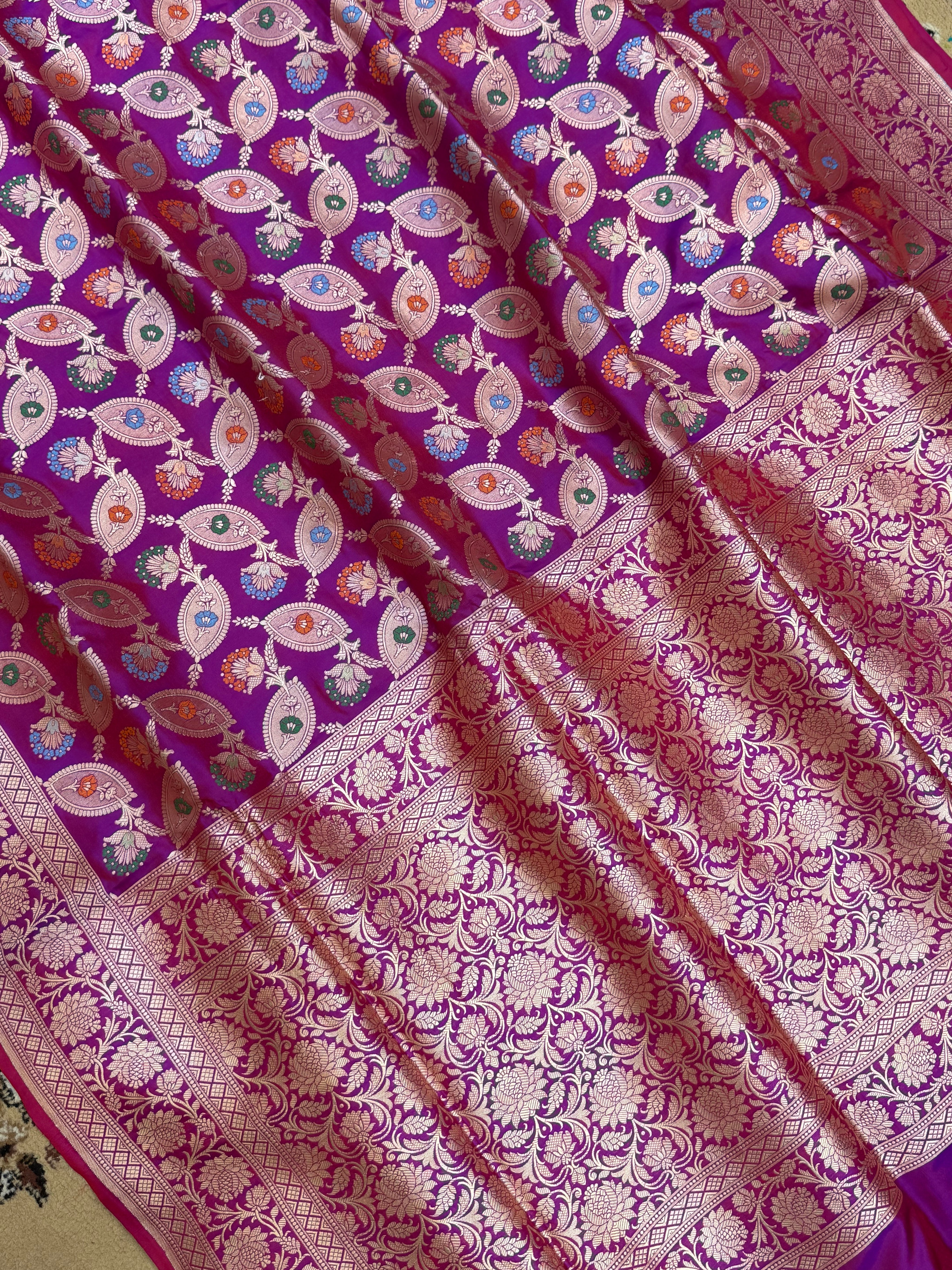 Rani Magenta Color Pure Silk Handloom Banarasi Sareee - All Over Leaf Jaal Work with Meenakari