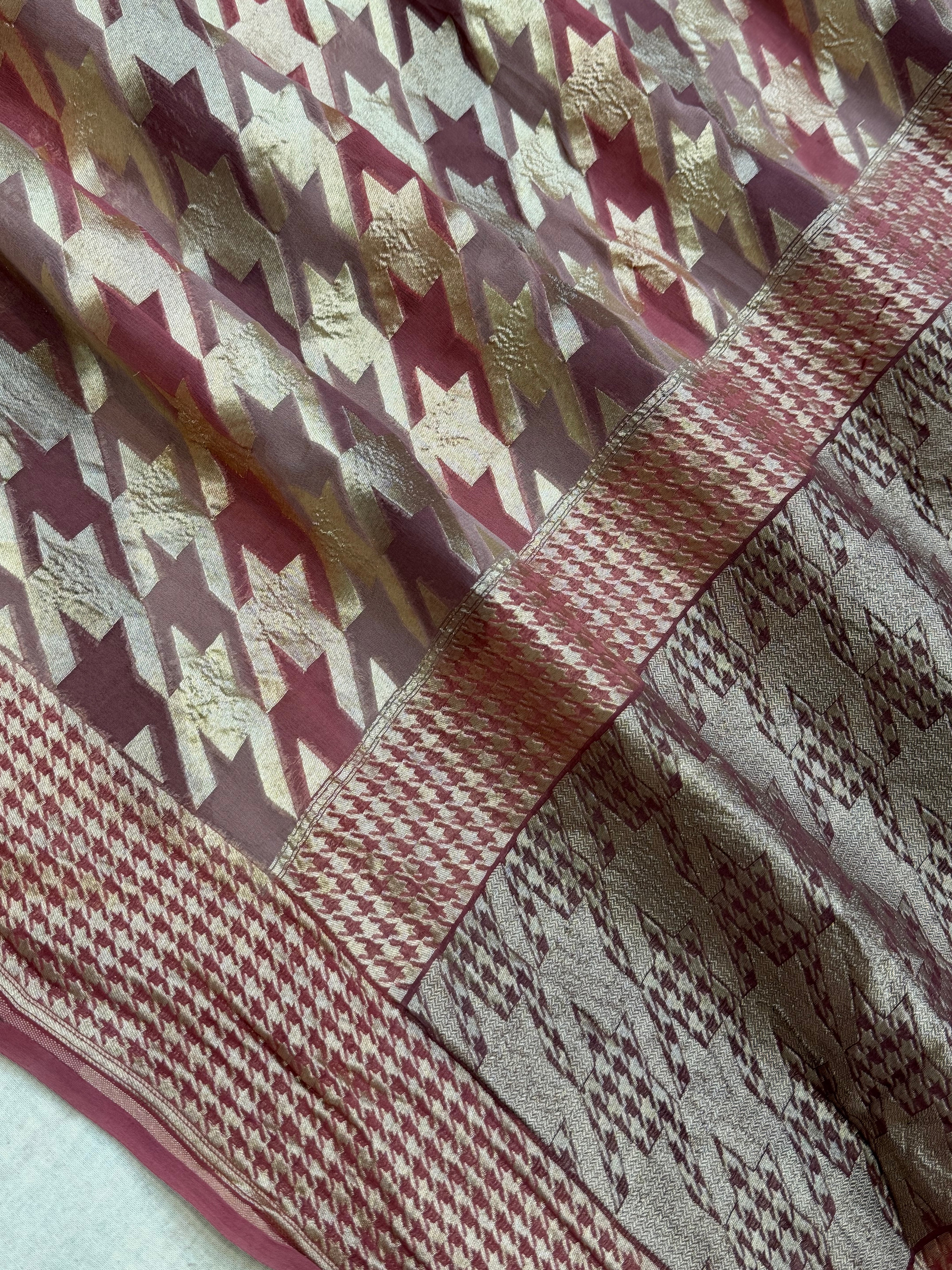 Rangkat Pure Khaddi Georgette Handloom Banarasi Saree