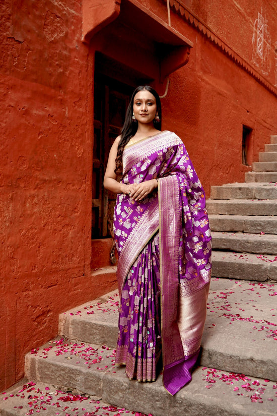 Pure Katan Kadhwa Jangla with Geometrical Jaal Pattern in Tilfi Minakari Work Saree