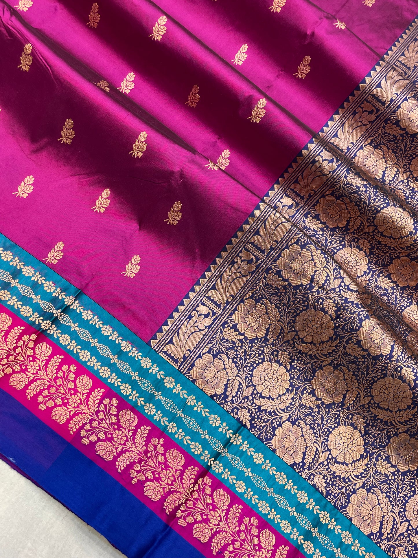 Pure Katan Silk Banarasi Handloom Saree - All over Kadua Buti