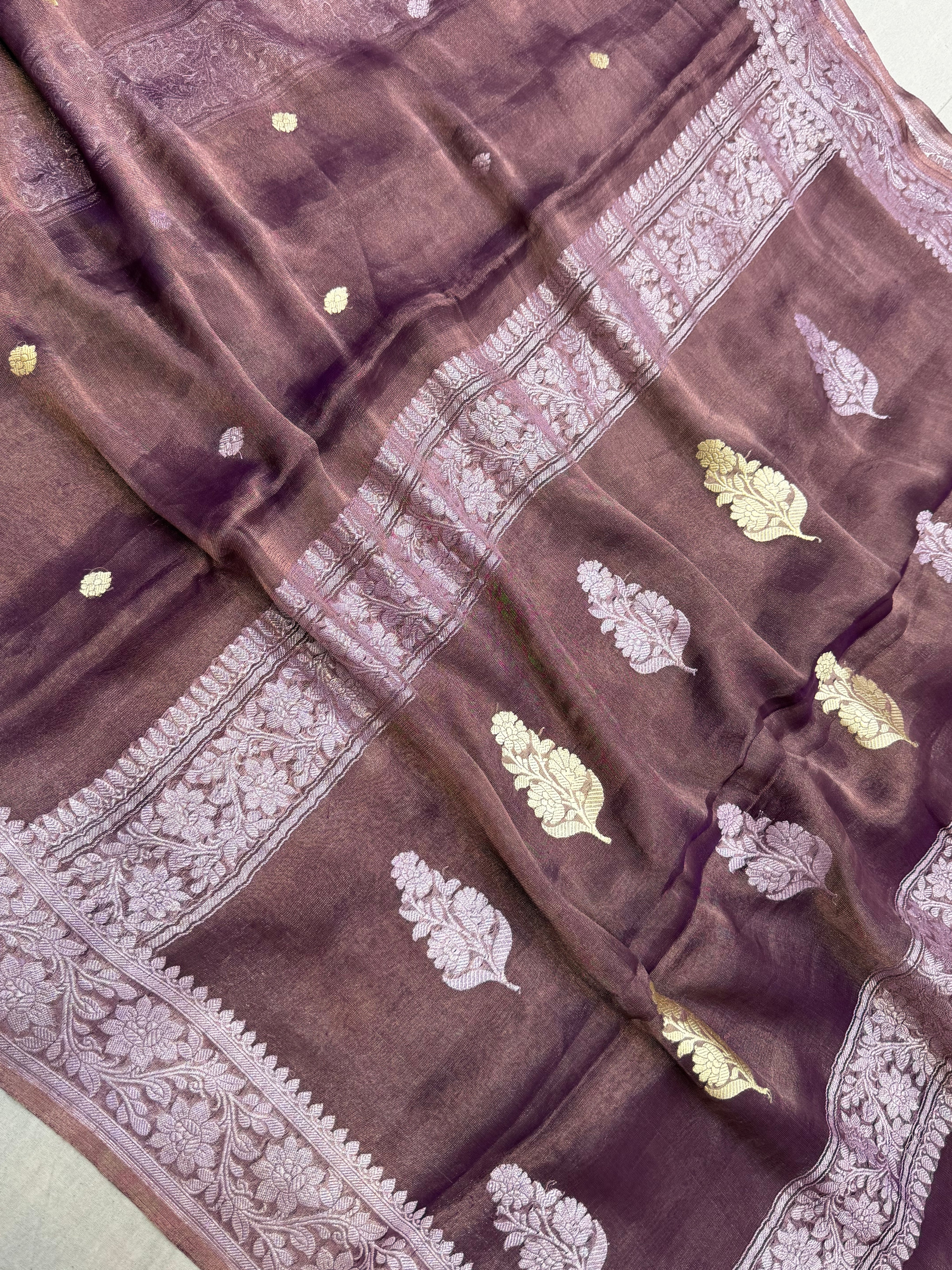 Pure Georgette Tissue Handloom Banarasi Saree - Silver Zari