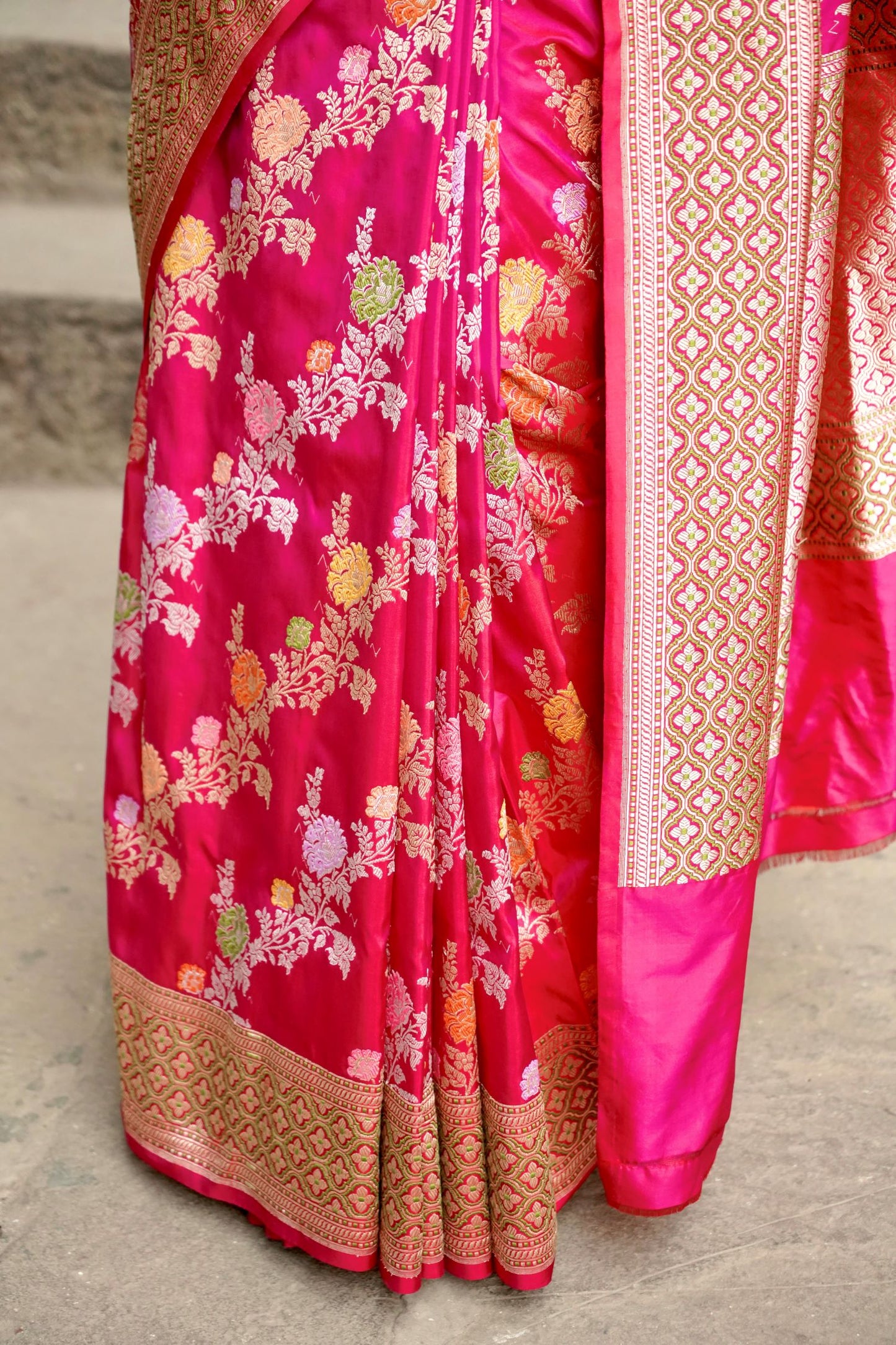 Pure Katan Kadhwa Jangla with Tilfi Minakari Work Saree