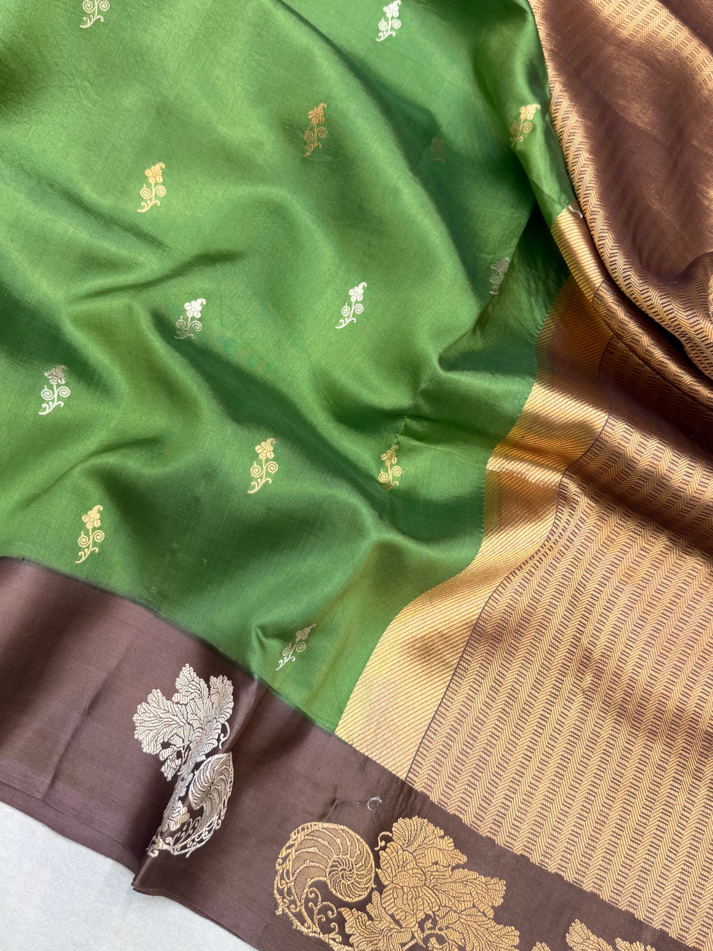 Pure Mango Silk Banarasi Handloom Saree