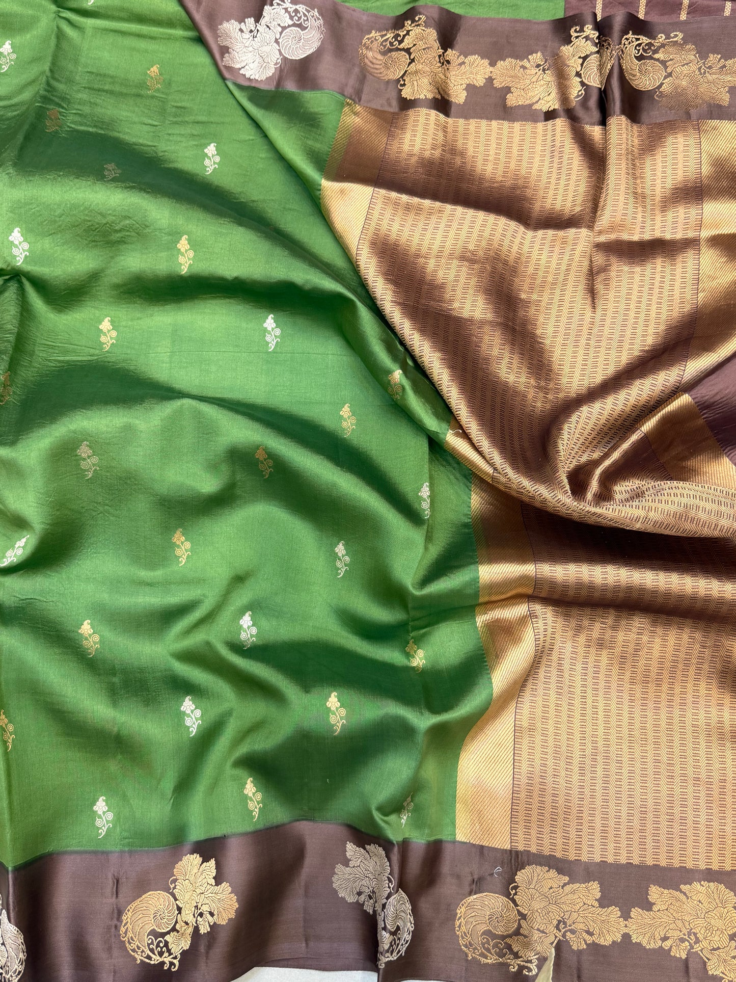 Pure Mango Silk Banarasi Handloom Saree