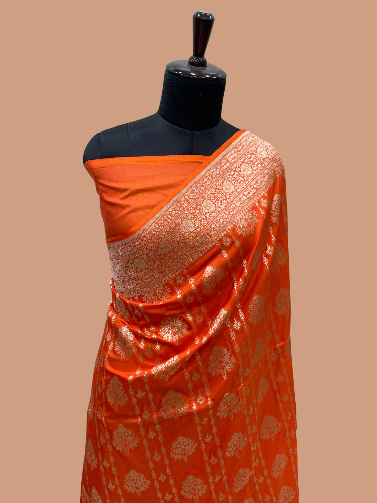 Pure Katan Silk Banarasi Handloom Saree - All Over Motifs