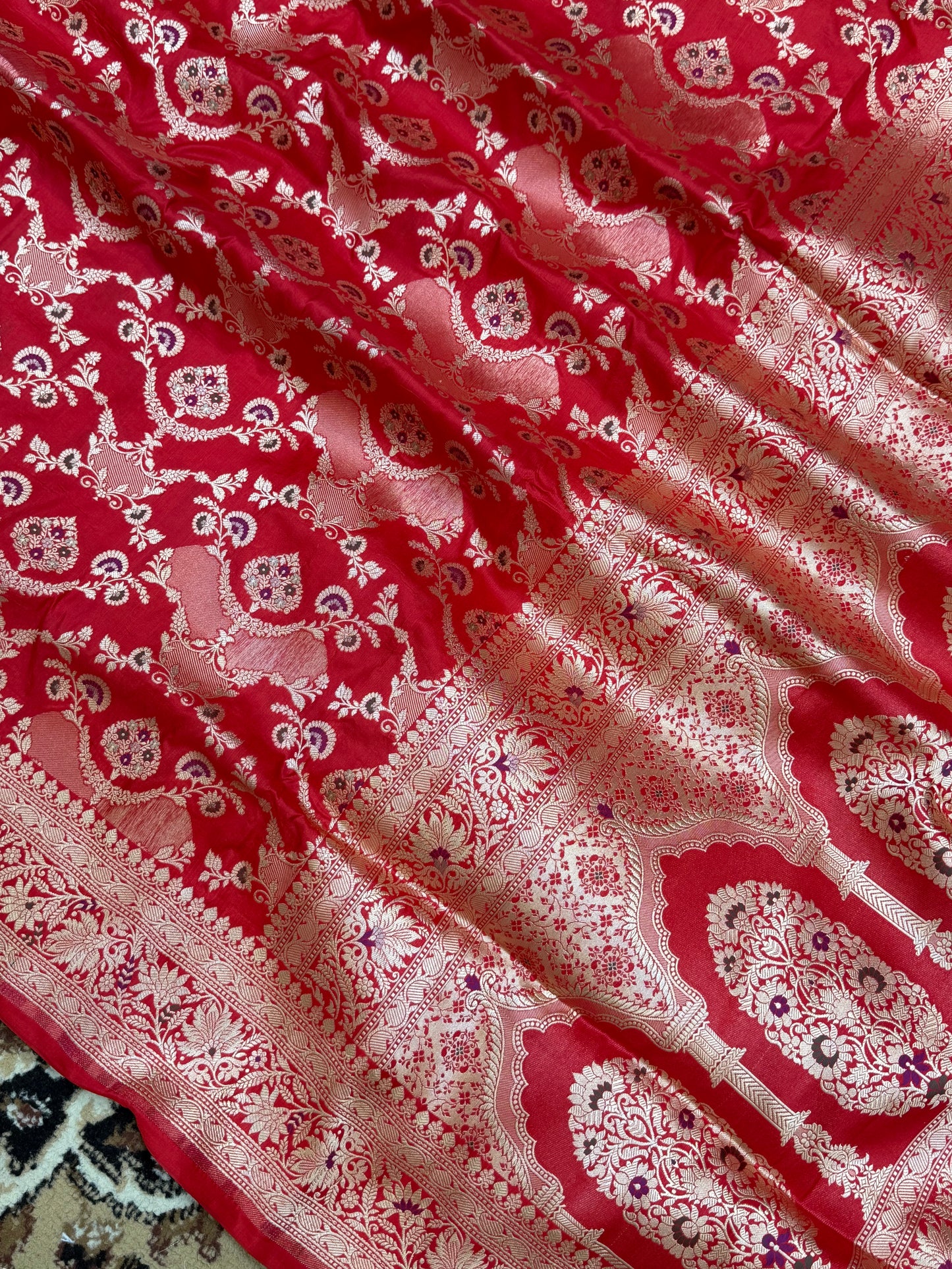 Red Color Pure Silk Handloom Banarasi Saree - All Over Jaal Work with Meenakri