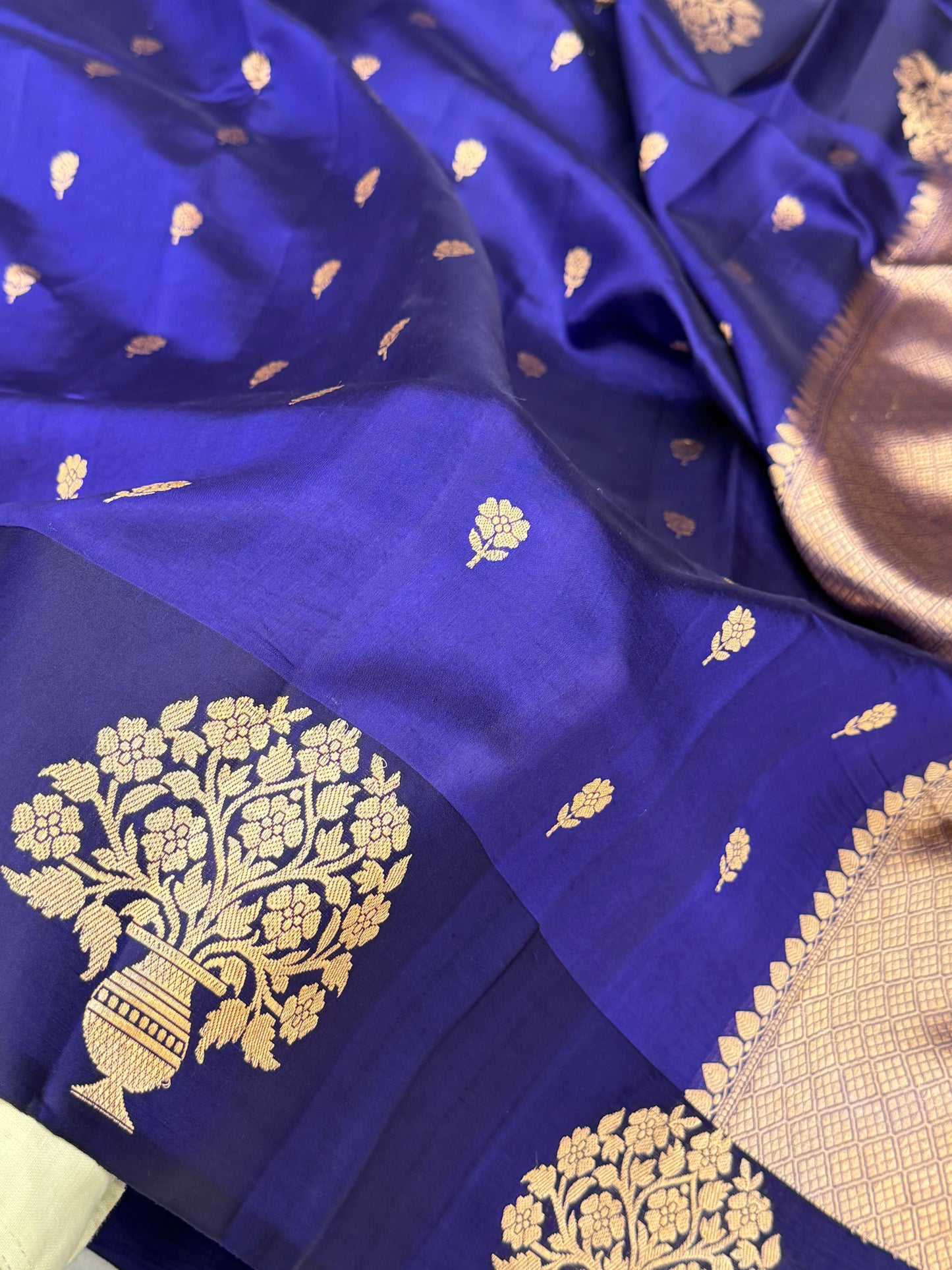 Pure Mango Silk Banarasi Handloom Saree