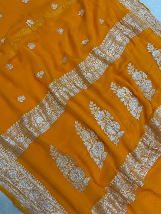 Pure Georgette Handloom Banarasi Saree - Silver Zari