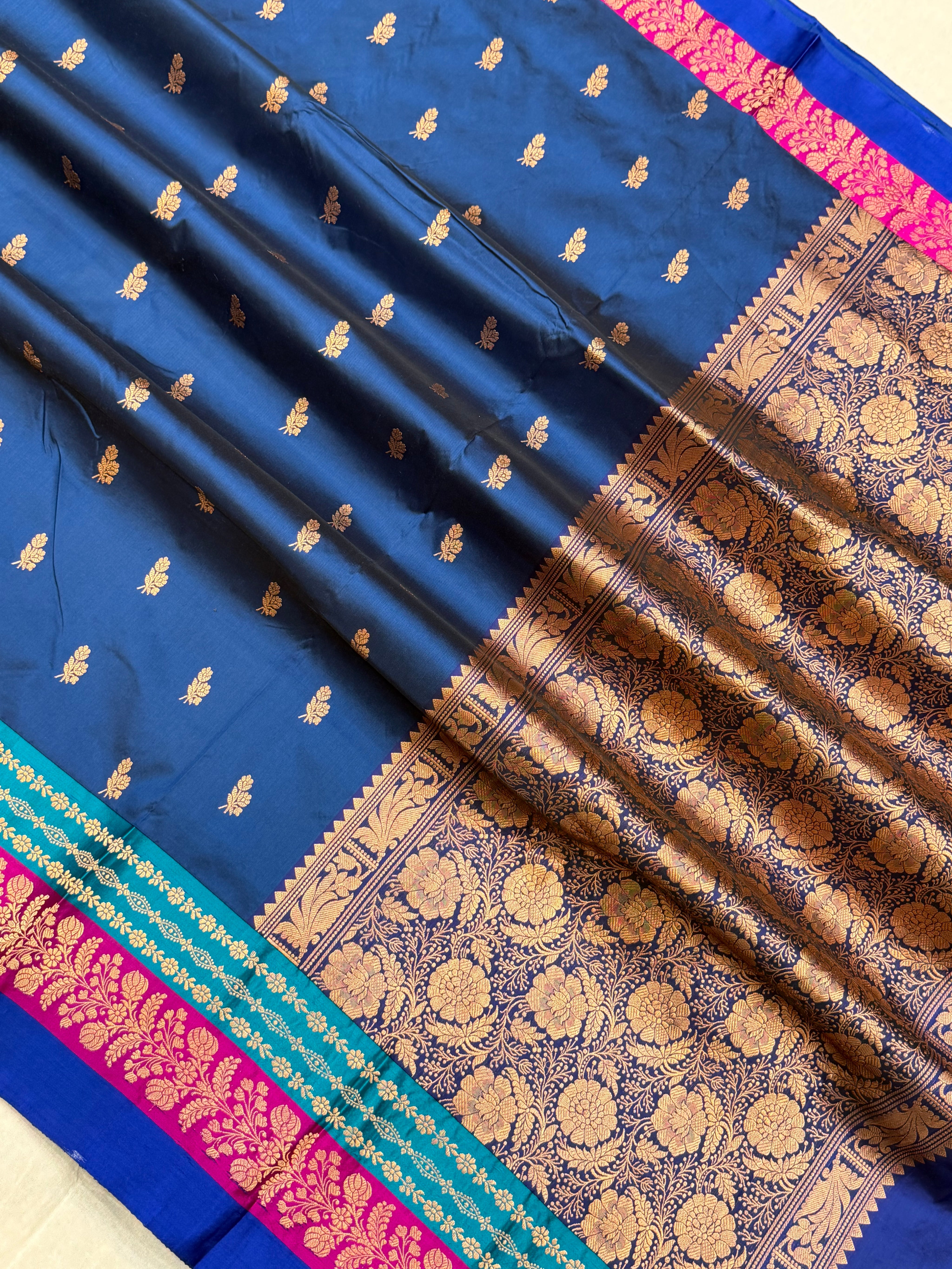Pure Katan Silk Banarasi Handloom Saree - All over Kadua Buti