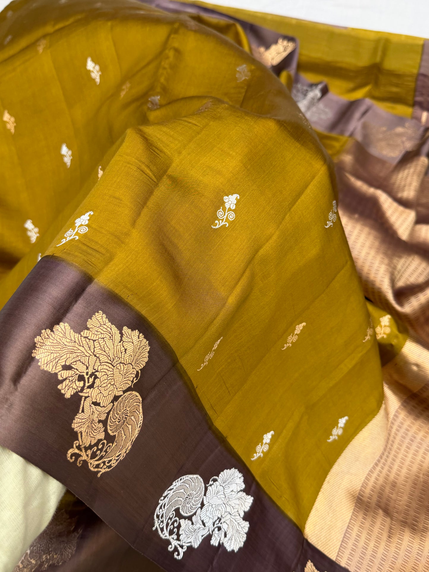 Pure Mango Silk Banarasi Handloom Saree