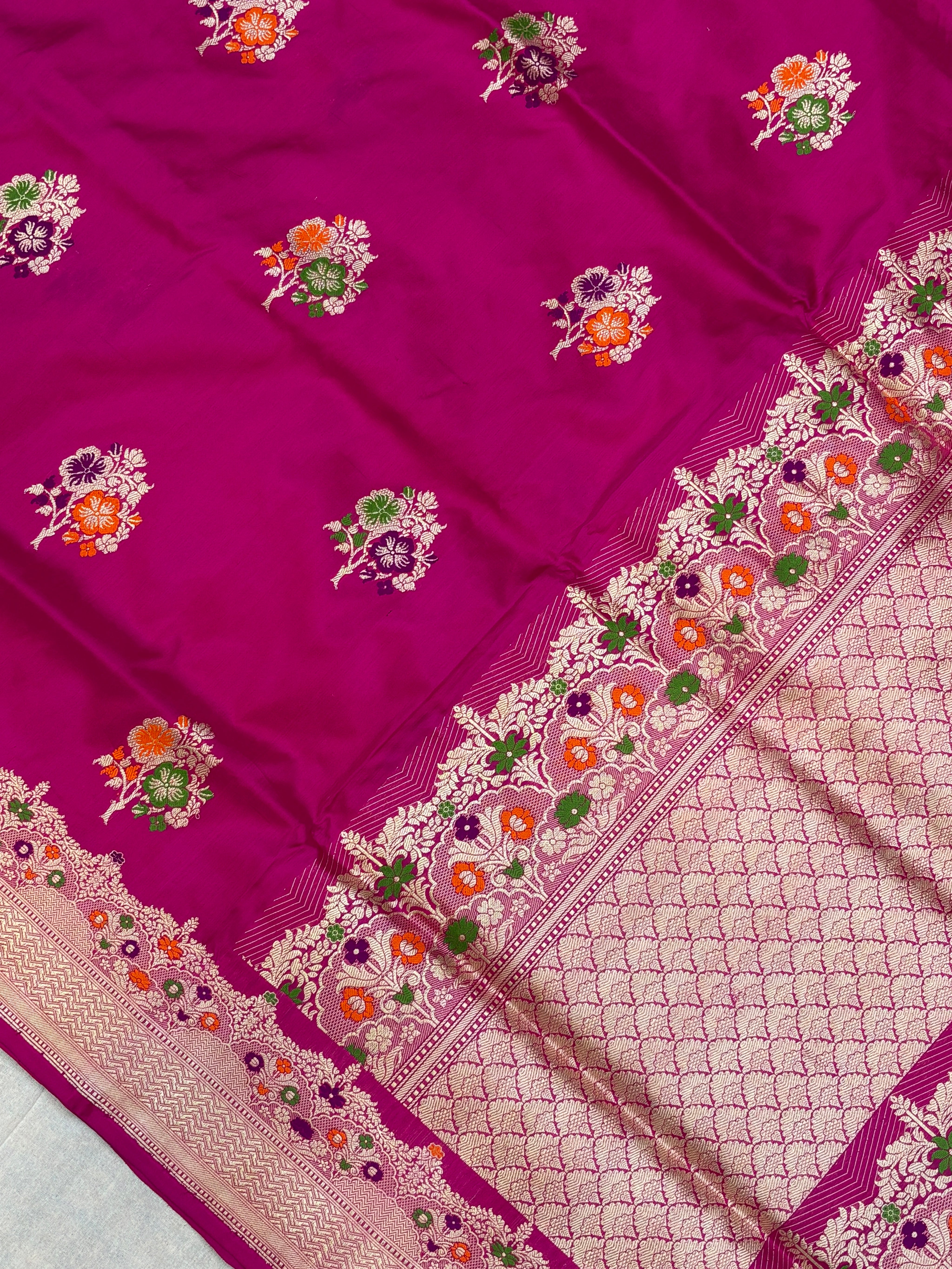 Pure Katan Silk Banarasi Handloom Saree - All over Kadua motifs