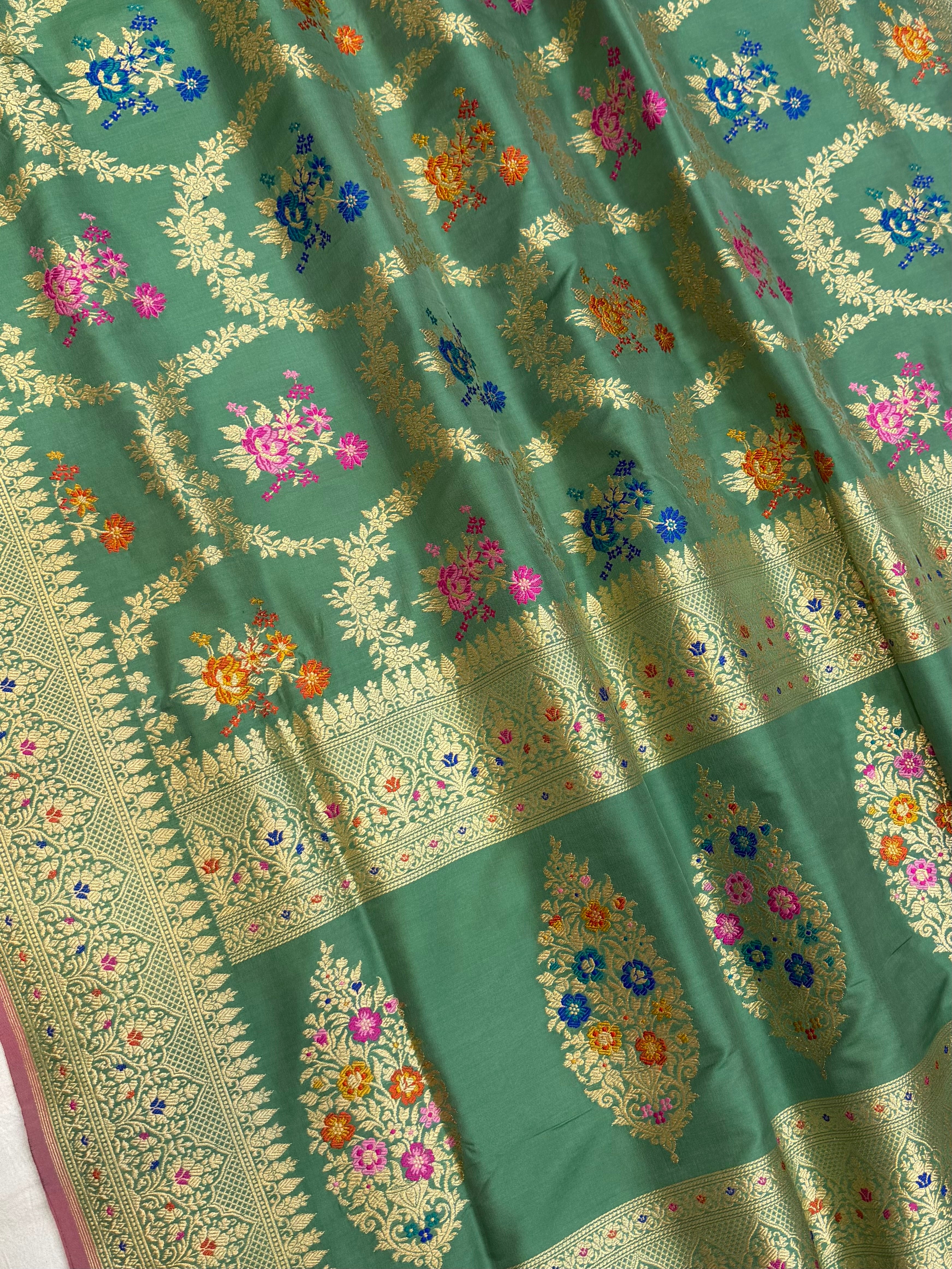Pure Katan Silk Banarasi Handloom Saree - All over Kadua Jangla