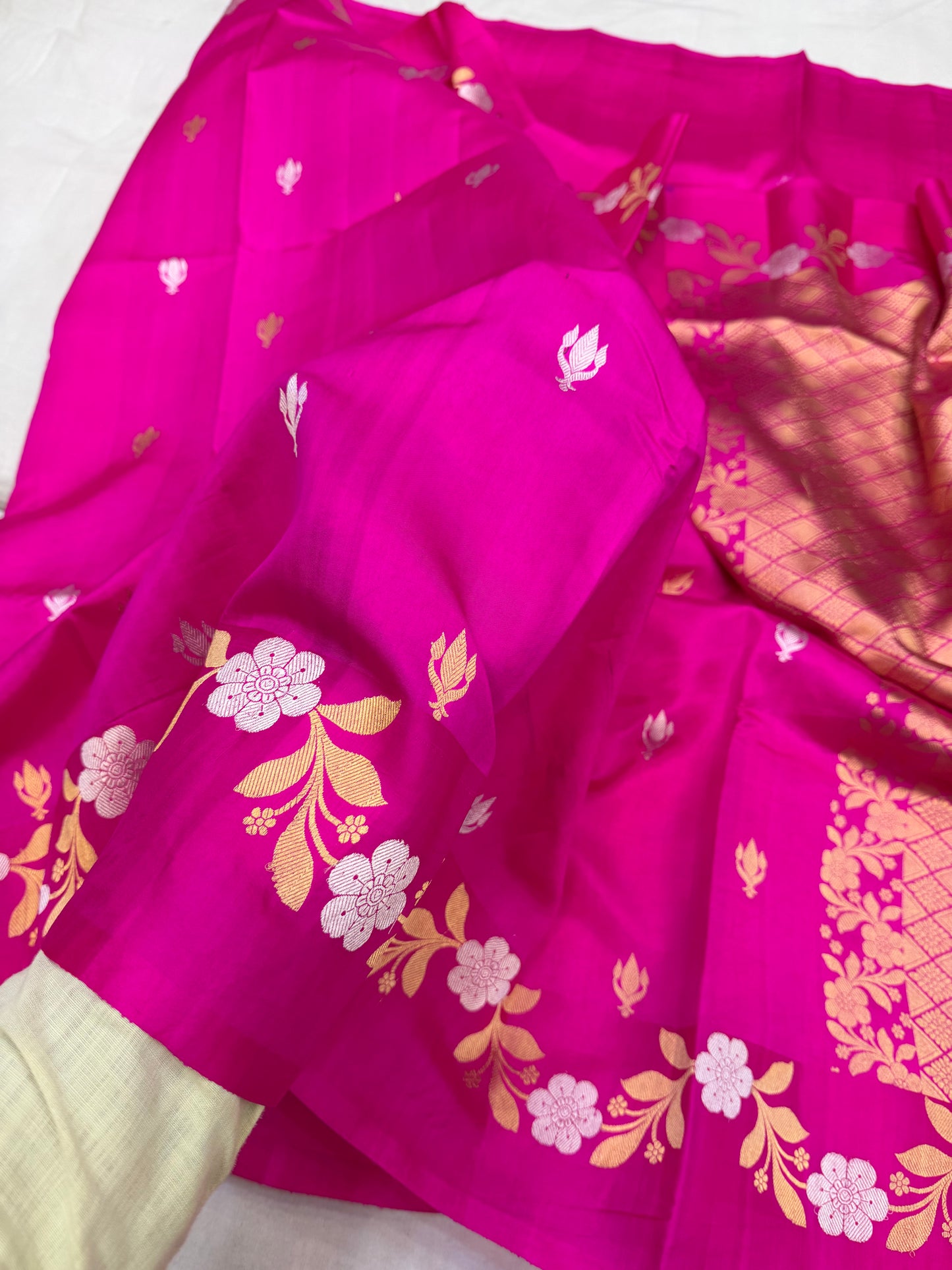 Pure Mango Silk Banarasi Handloom Saree