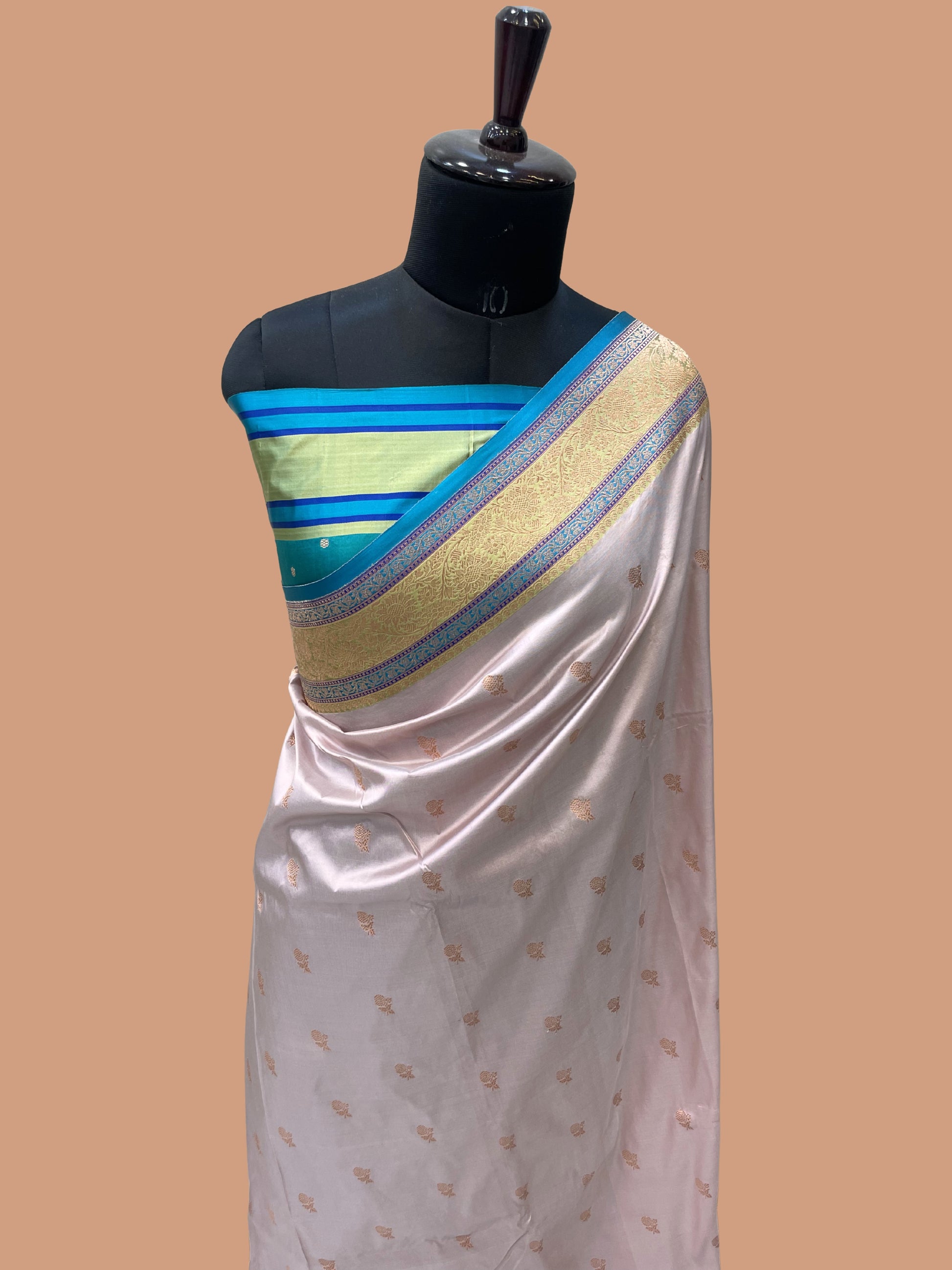 Pure Katan Silk Banarasi Handloom Saree - All over Kadua Buti