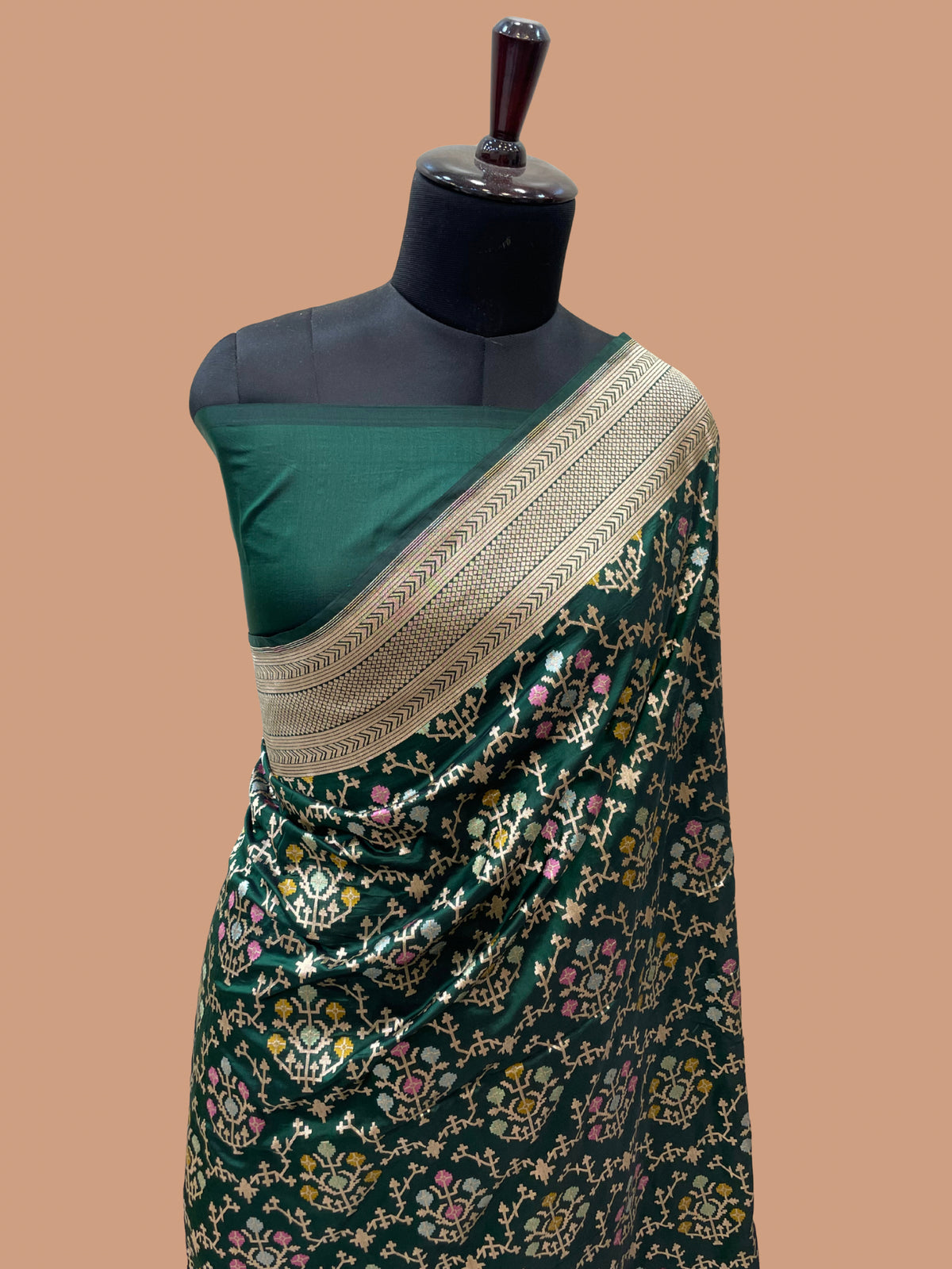 Pure Katan Silk Banarasi Handloom Saree - All Over Motifs