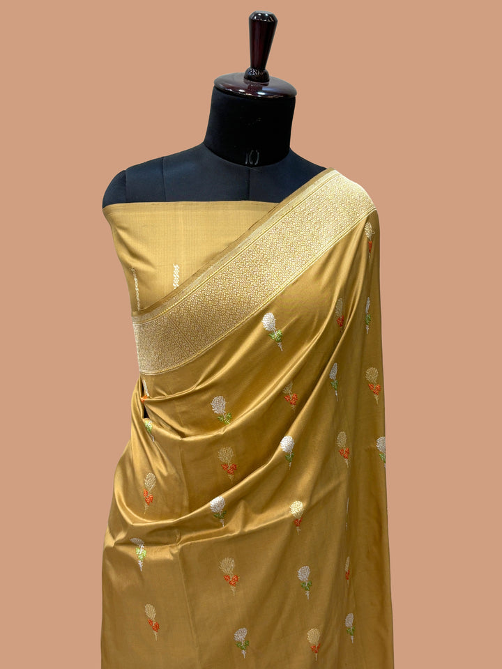 Pure Katan Silk Banarasi Handloom Saree - All over Kadua motifs