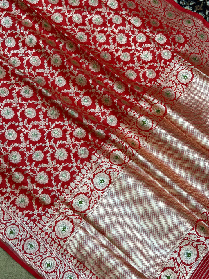 Red Color Pure Silk Handloom Banarasi Saree - All Over Jaal Work with Meenakari