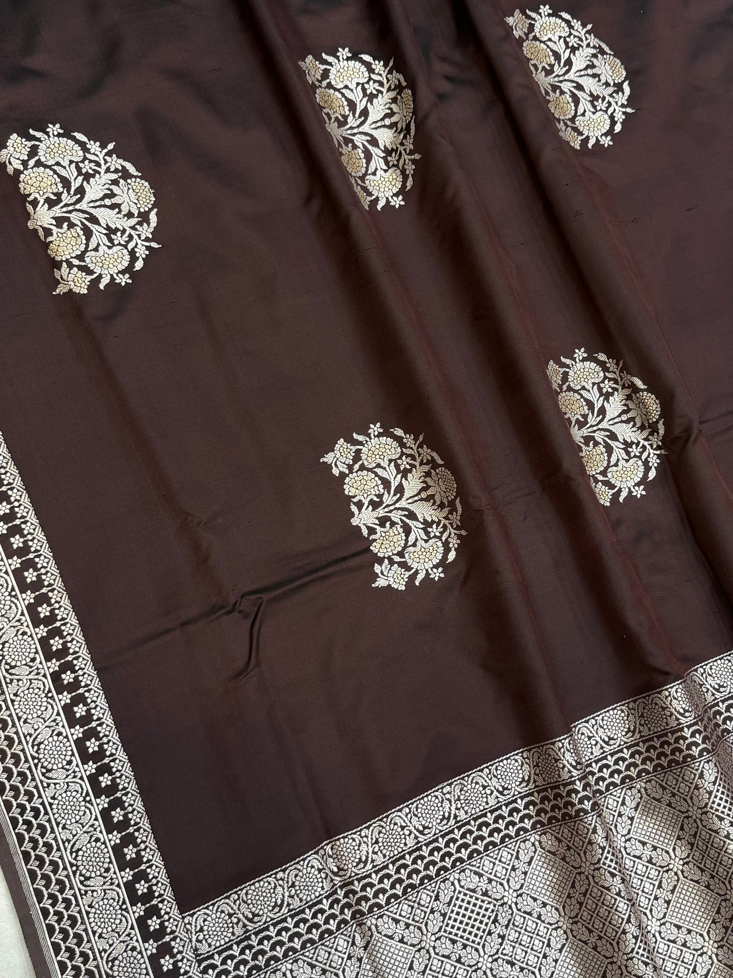 Pure Katan Silk Banarasi Handloom Saree - All over Kadua Motifs