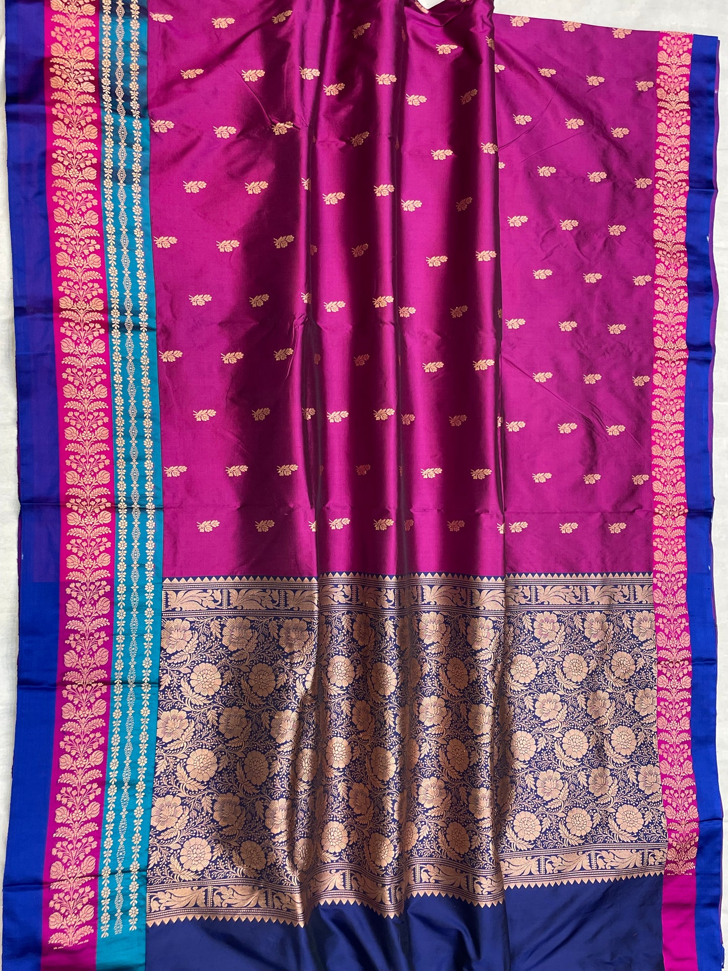 Pure Katan Silk Banarasi Handloom Saree - All over Kadua Buti