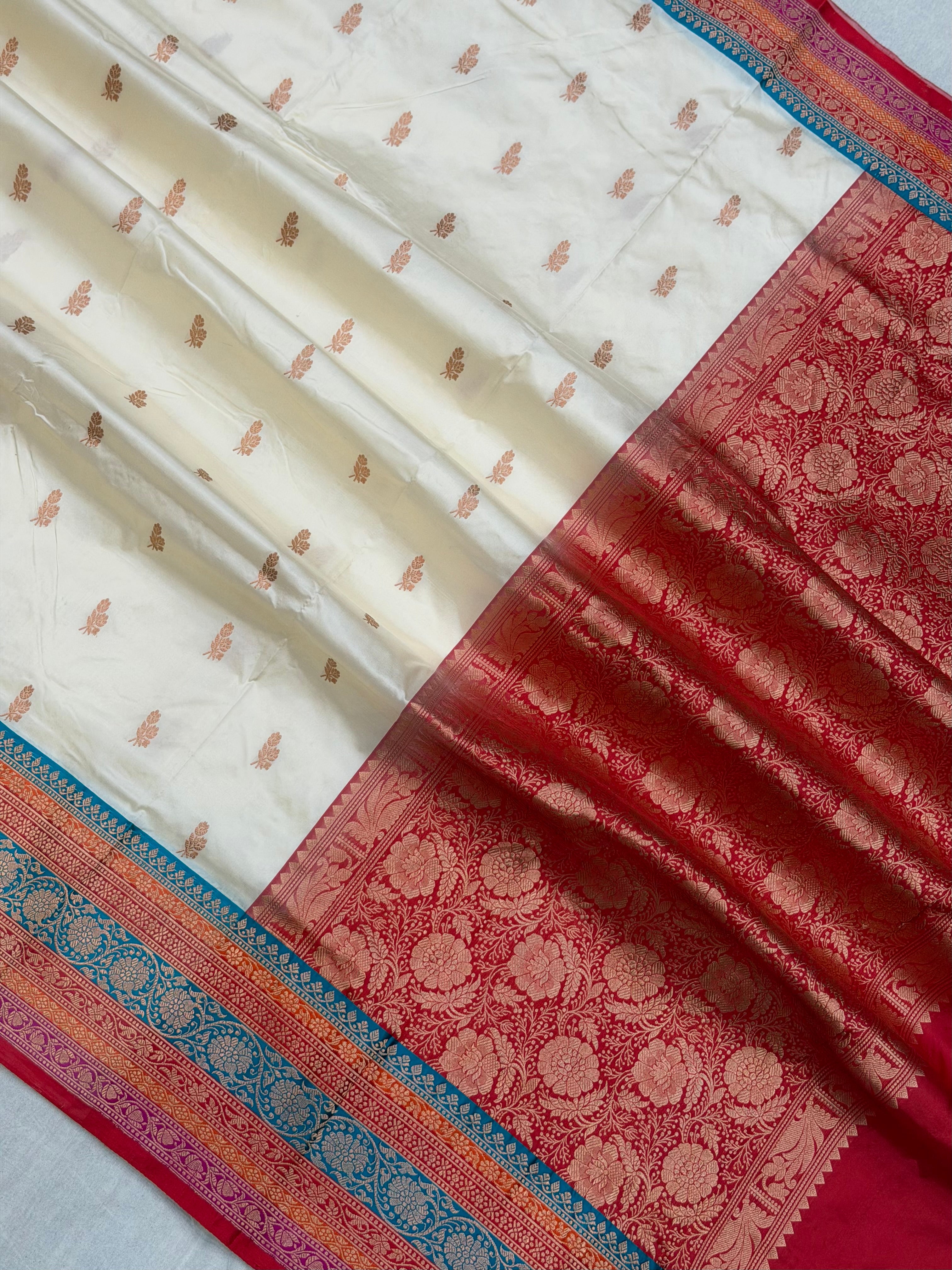 Pure Katan Silk Banarasi Handloom Saree - All over Kadua Buti