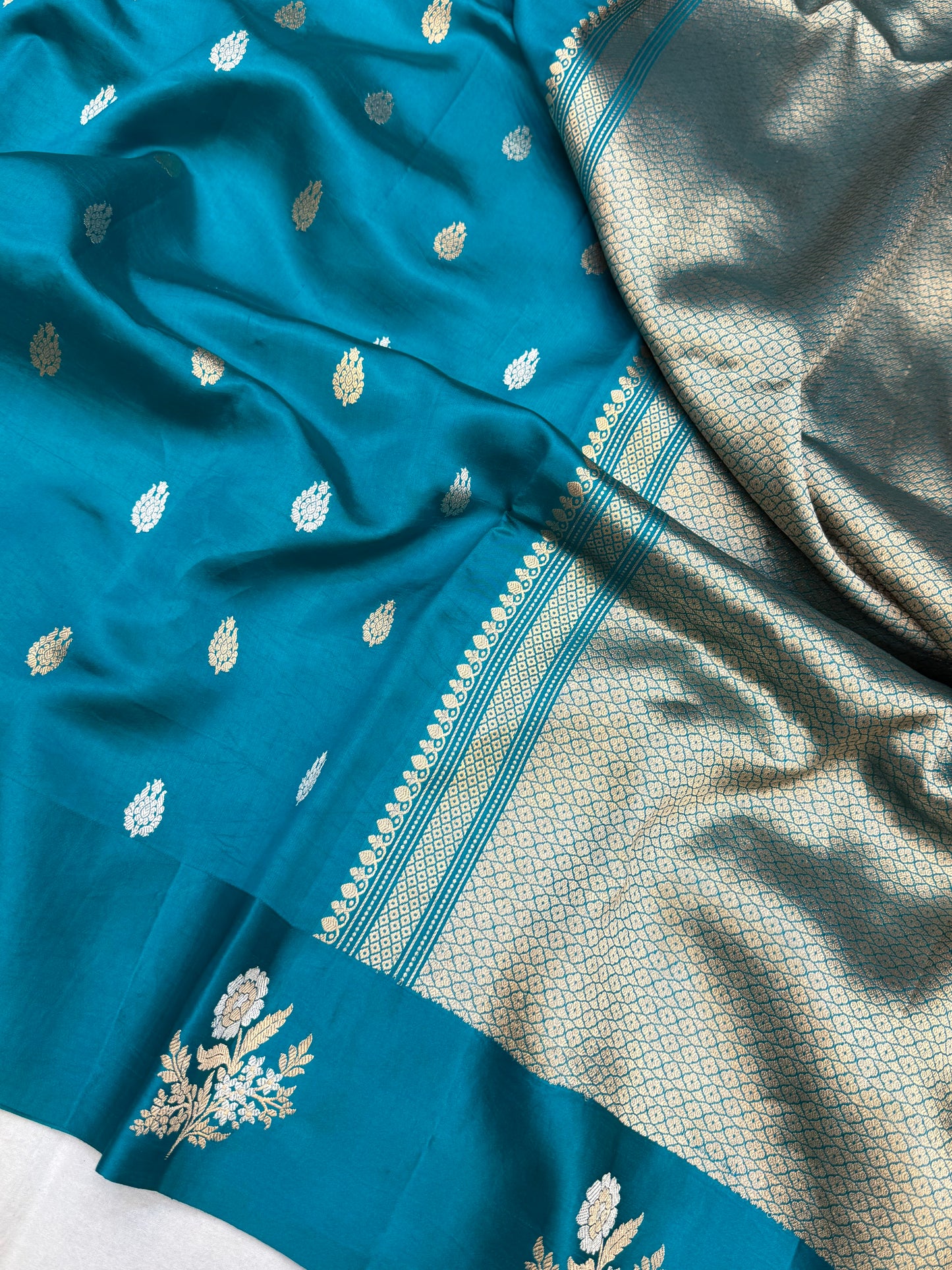 Pure Mango Silk Banarasi Handloom Saree