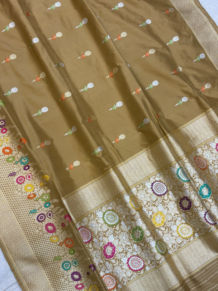 Pure Katan Silk Banarasi Handloom Saree - All over Kadua motifs