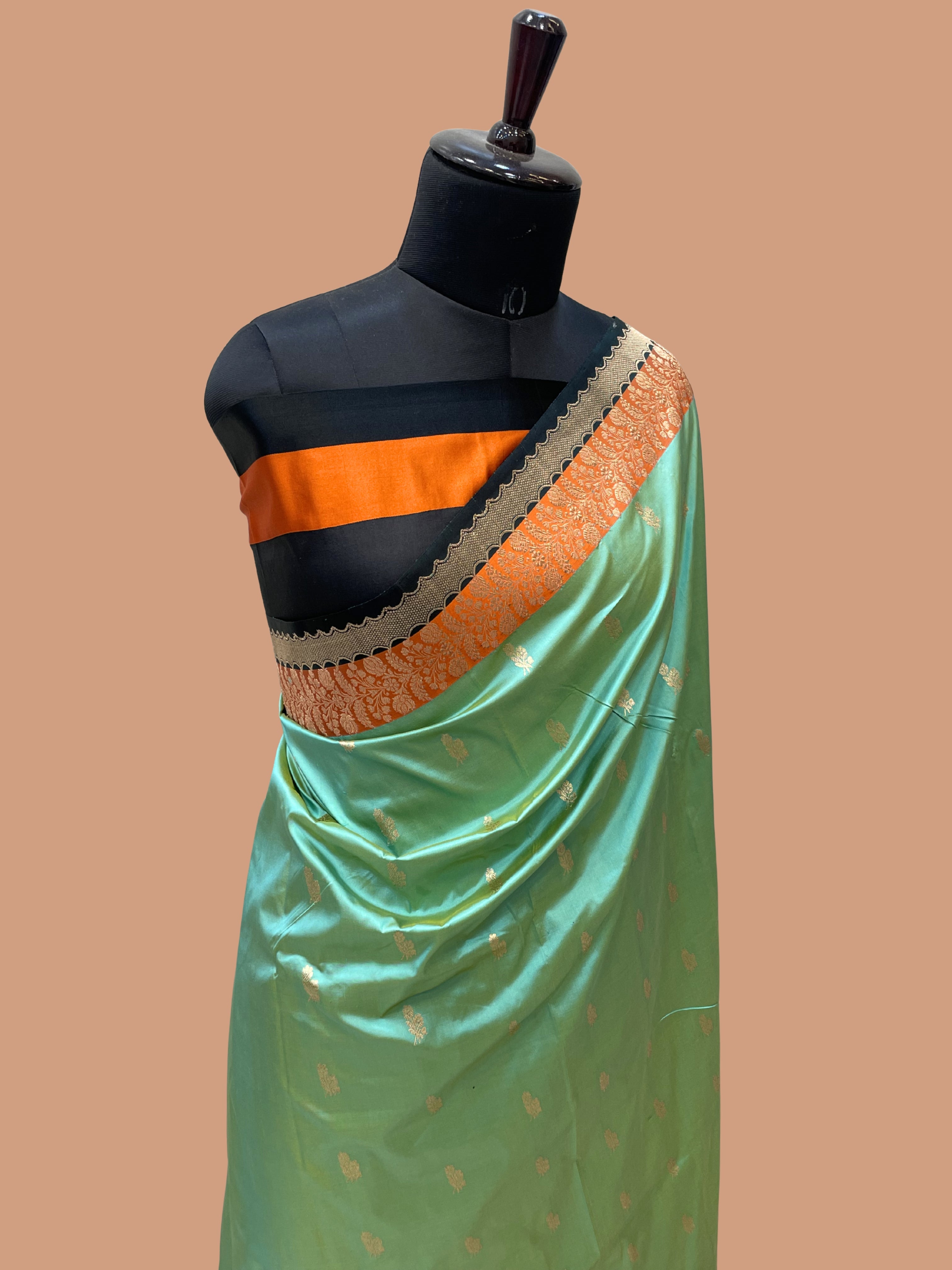 Pure Katan Silk Banarasi Handloom Saree - All over Kadua Buti