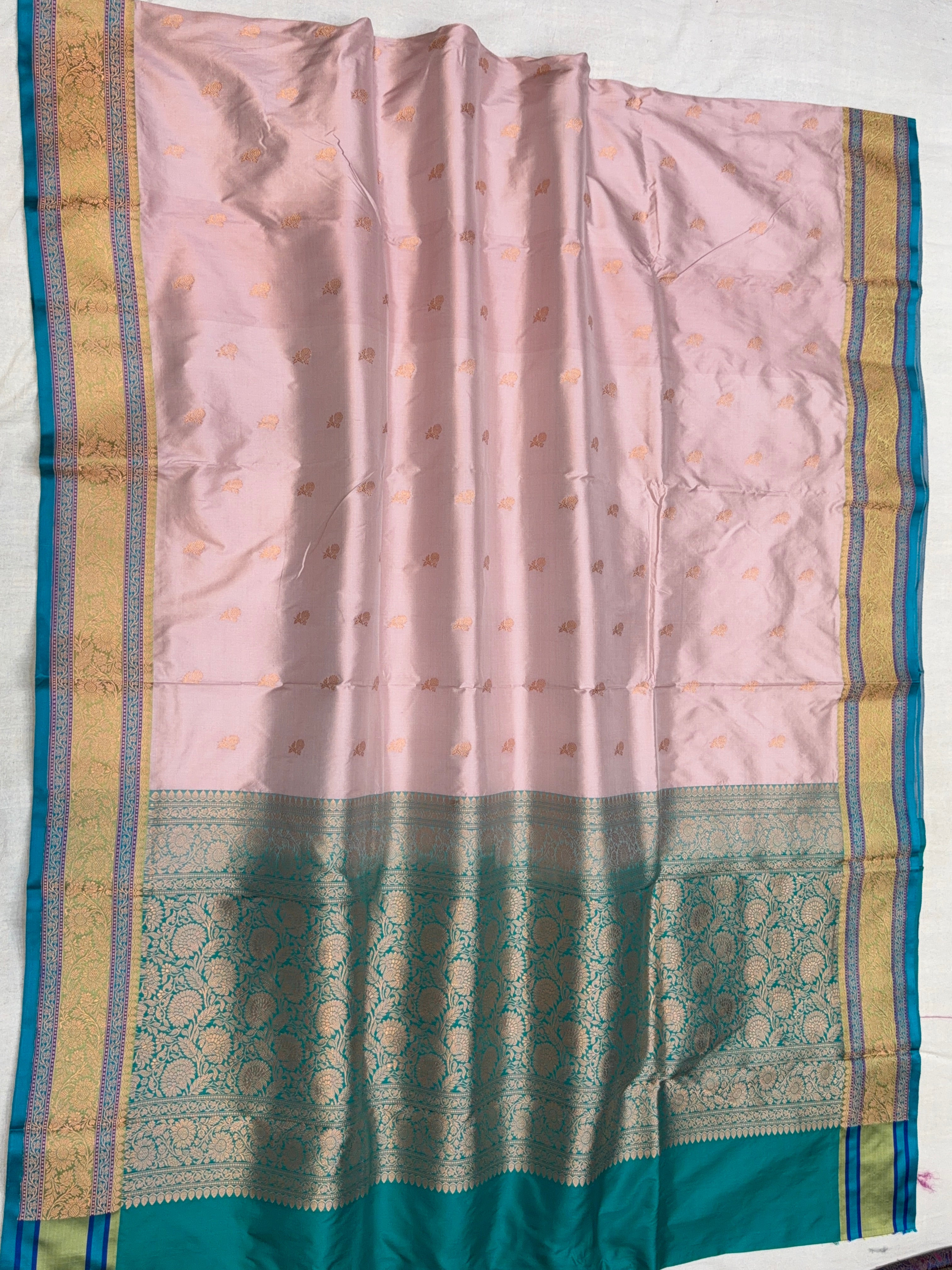 Pure Katan Silk Banarasi Handloom Saree - All over Kadua Buti