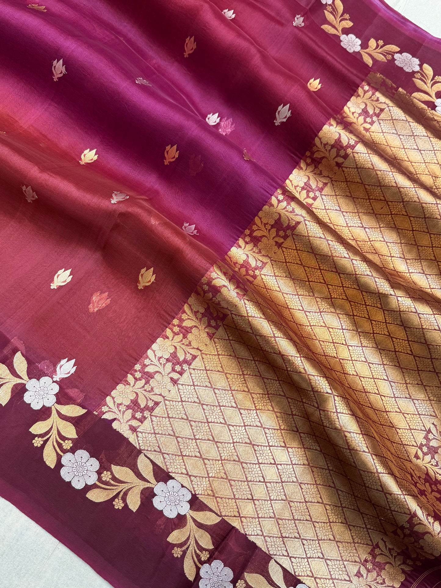 Maroon Color Pure Kora Silk Handloom Banarasi Saree - All Over ButiJaal Work
