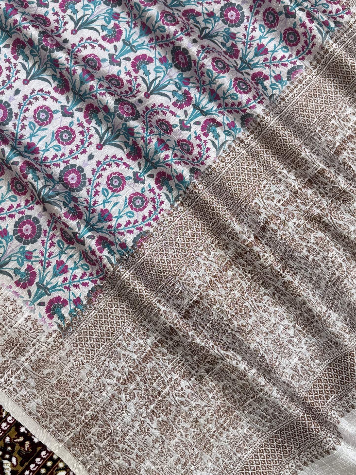 White Color Pure Raw Silk Handloom Banarasi Saree with Digital Print