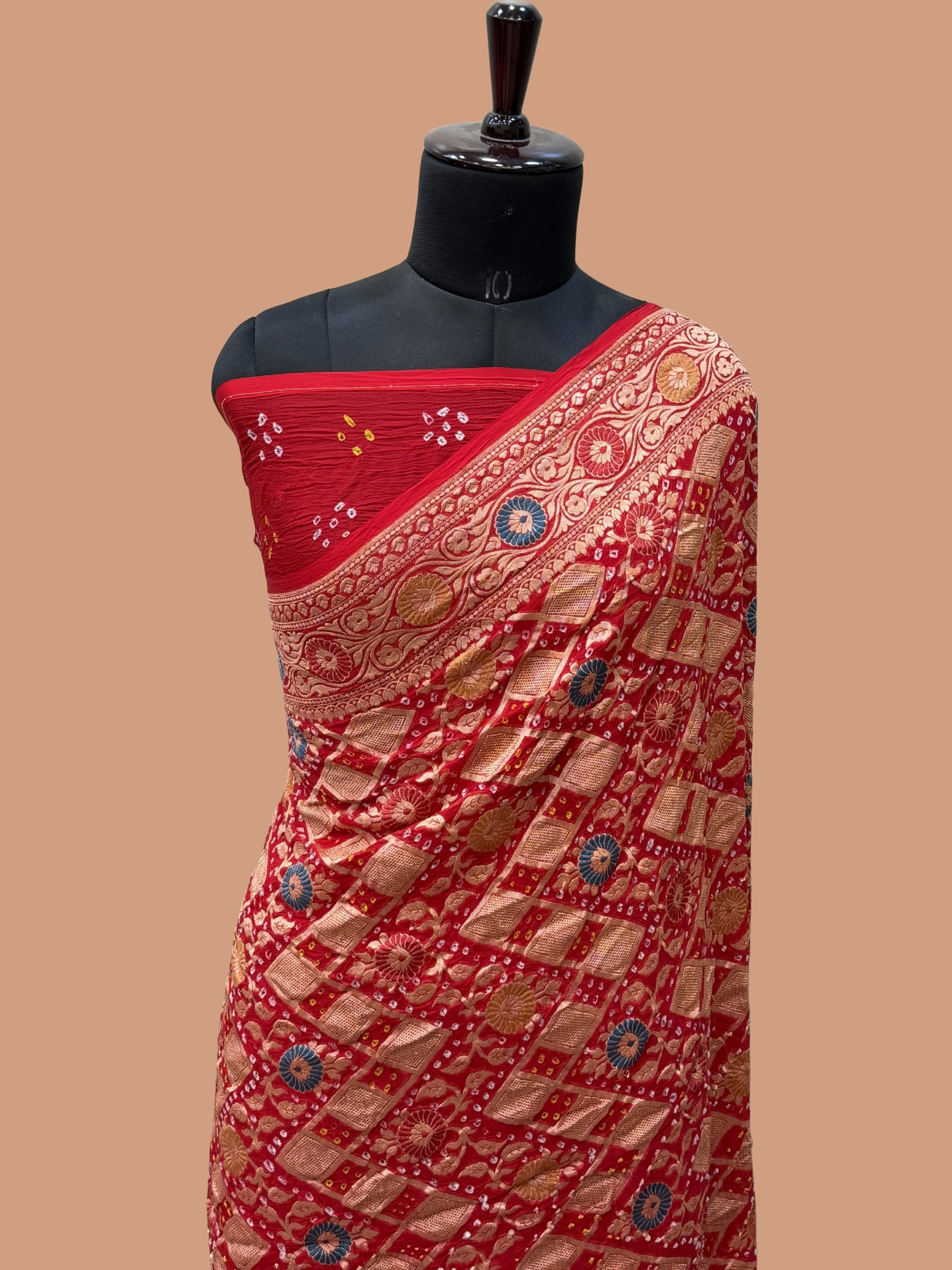 Pure Georgette Banarasi Bandhej Handloom Saree - Meenakari