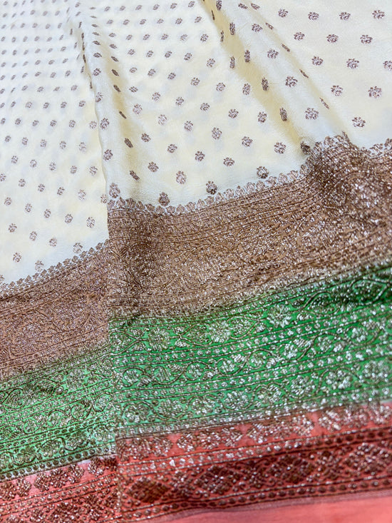 Pure Crape Antique Zari Allover Small Motifs Design Saree with 3d Contrast Pallu