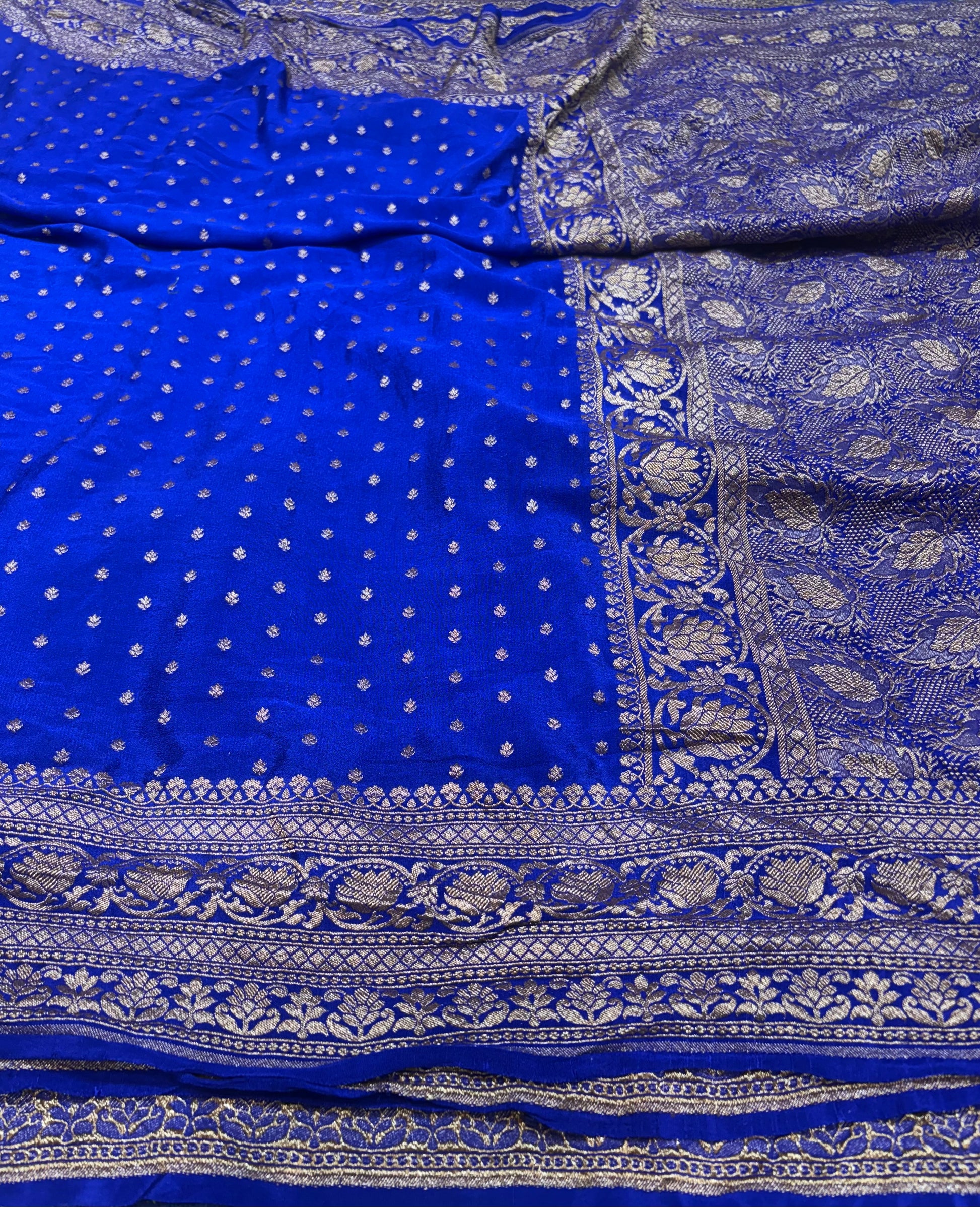 Pure Crape Antique Zari Allover Small Motifs Design Saree