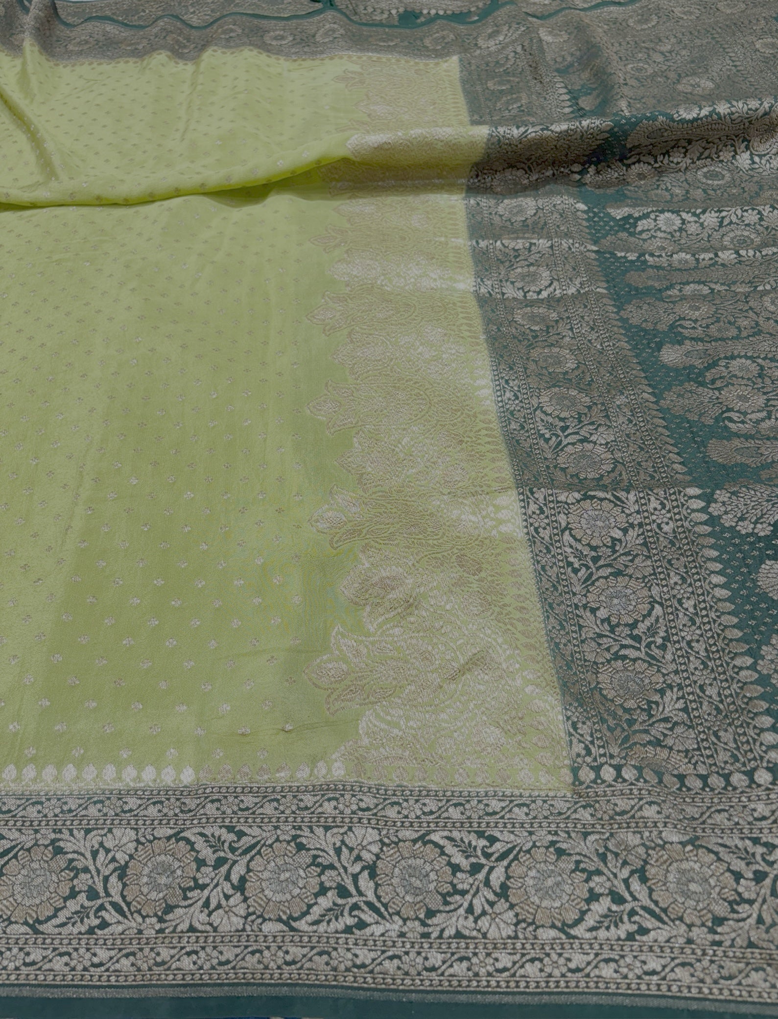 Pure Crape Antique Zari Allover Small Motifs Design Saree