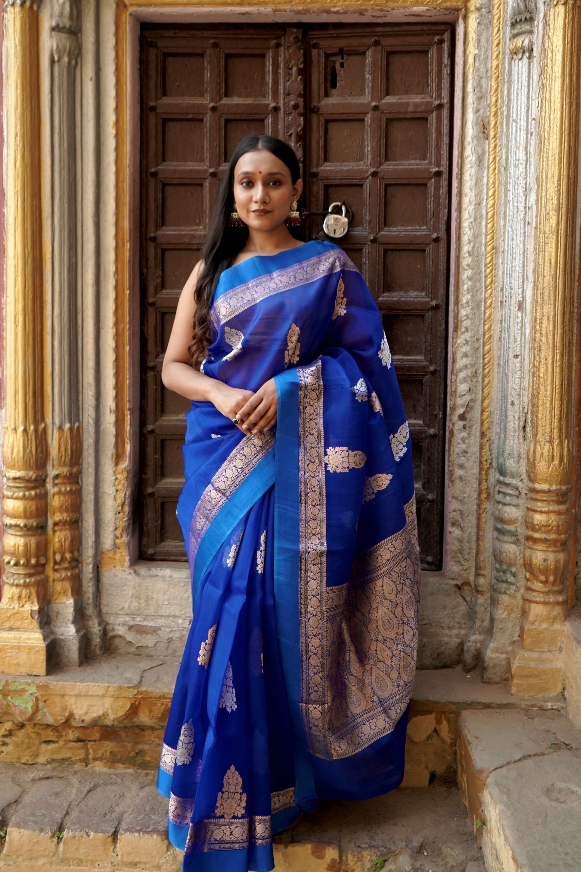 Pure Kora Silk Kadhwa Boota in Sona Rupa with Satin Border