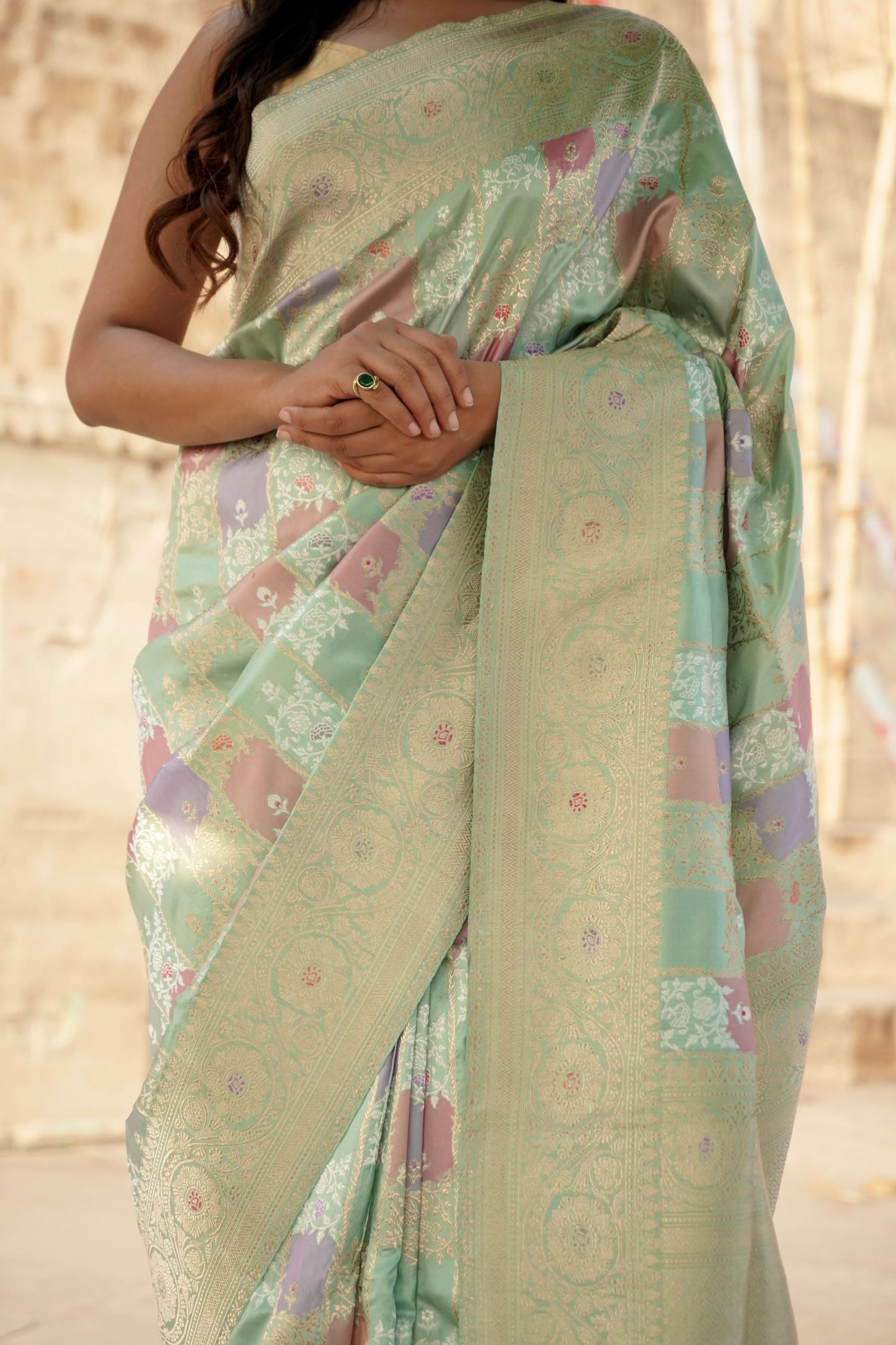Pure Ektaara Katan Silk Rangkaat Banarasi Saree Weaved with Kadhwa Technique in Pastel Shades