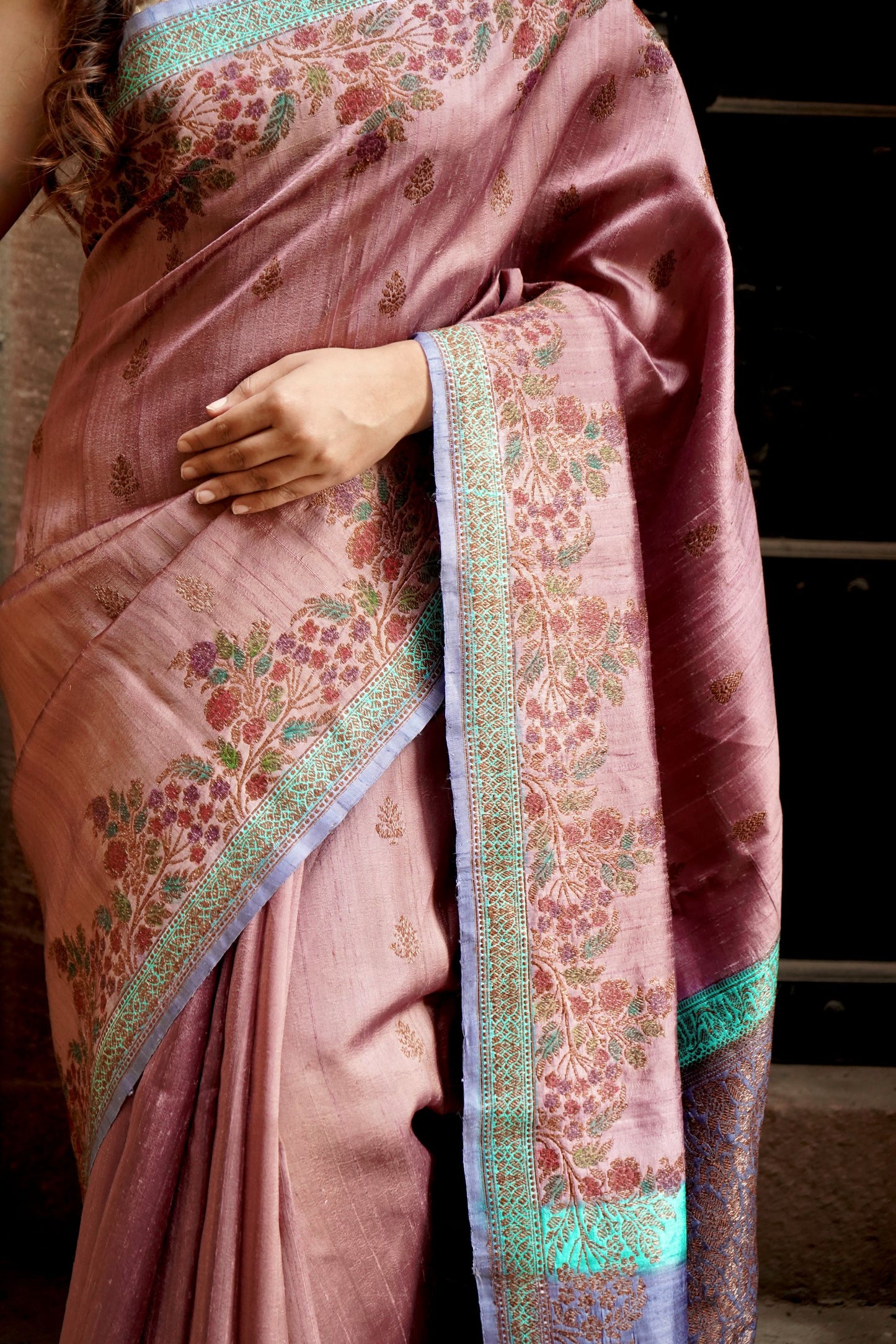 Lavender & Pink Raw Silk Open Zari Mina Border Anchal Antique Zari Boota Saree
